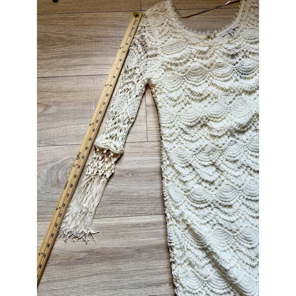 Miss Me Ivory Crochet Lace Dress Fringe Sleeves Women’s Size Small NWT - Picture 11 of 13